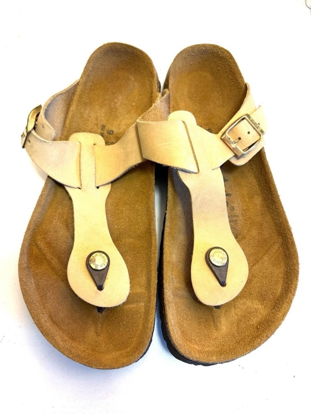 Birkenstock Betula Women's Tan Leather Gizeh Sandals with Buckle 39 /8-8.5